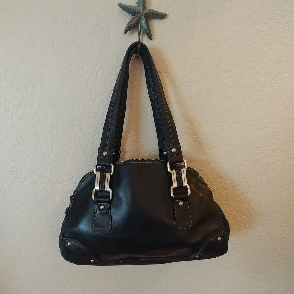 Perlina black leather bag